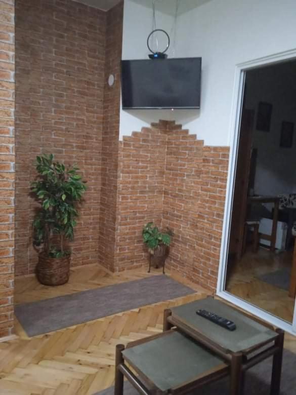 Apartman Breza Ruma Exterior foto